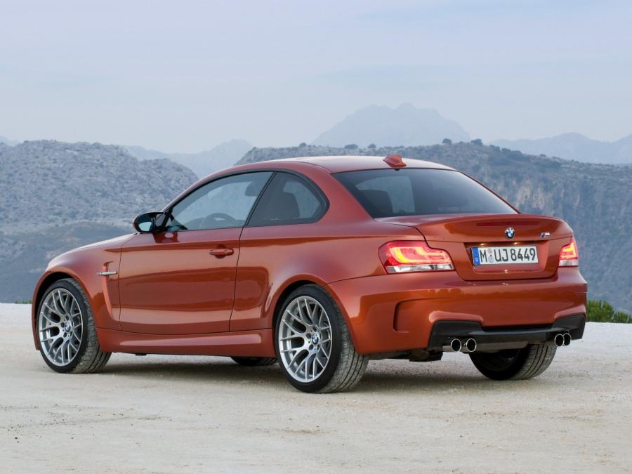  BMW 1-Series M Coupe 2012 года  (фото 5 из 39)